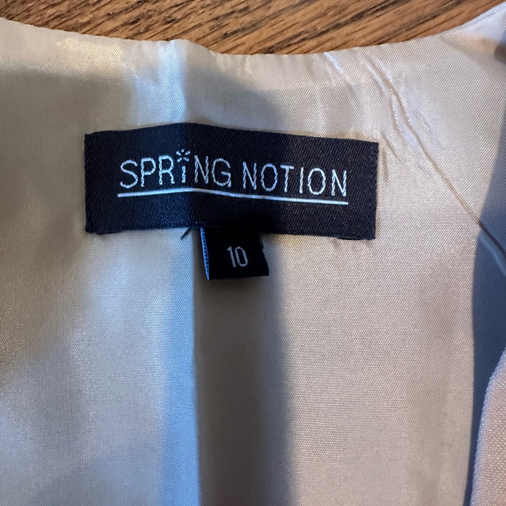 Spring Notion Beige Button-Up Vest - Picture 3 of 4